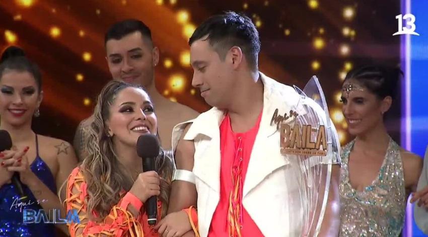 Xiomara Herrera y Pancho Solar se coronaron como los ganadores de "Aquí se baila"
