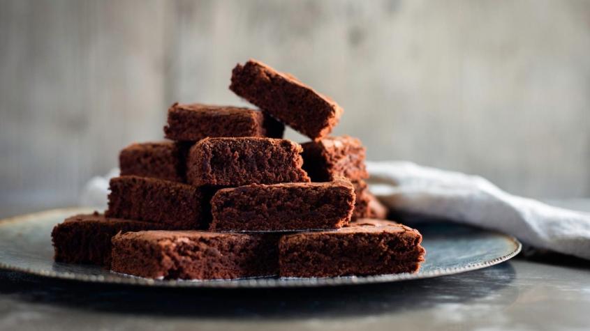 Alumno llevó brownies con marihuana a colegio y se intoxicaron