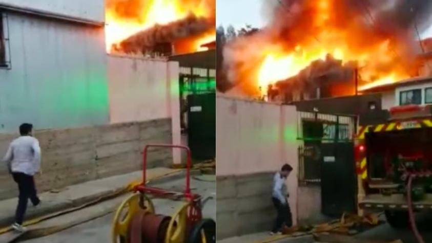 Incendio en cerro de Valparaíso dejó dos personas fallecidas