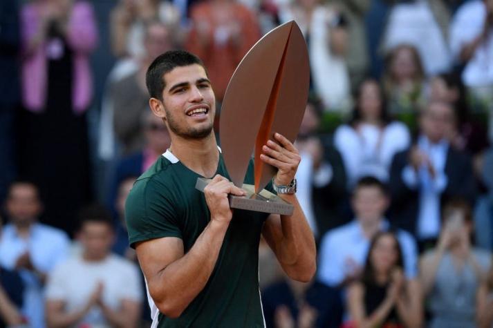 Alcaraz barrió con Zverev, ganó Madrid y ahora enfrentará a Garin en Roma