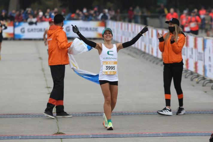 "Me siento honrada": Danica Kusanovic, primera chilena en ganar el maratón de Santiago en 10 años