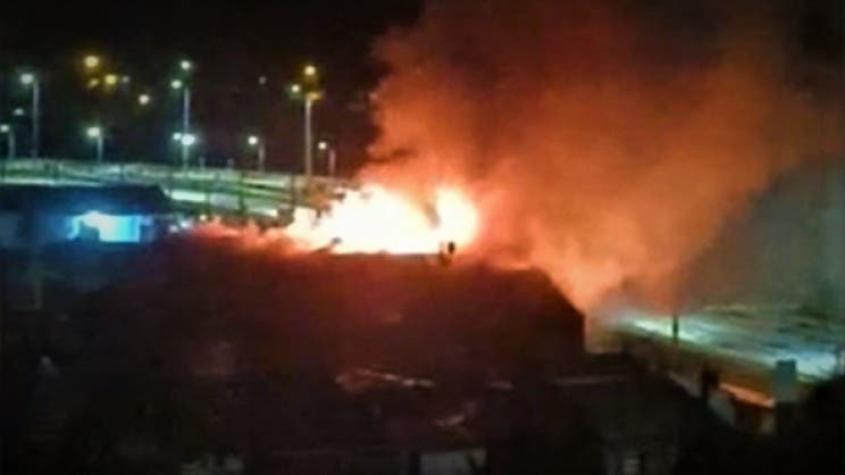 Grupo armado RML se adjudica violento ataque a retén en Tirúa y quema de hotel