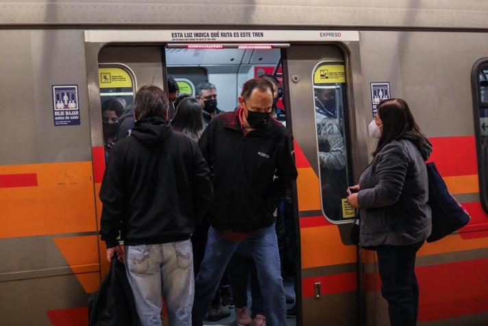 ¿Qué pasa si llego atrasado al trabajo por una falla en el Metro?