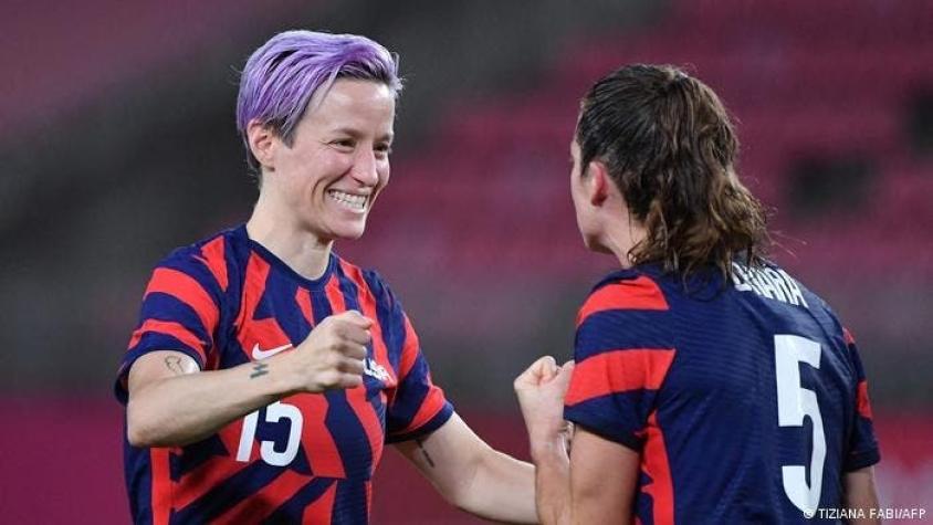 Selecciones de fútbol de mujeres y de hombres ganarán lo mismo en EE.UU. Selecciones de fútbol de mujeres y de hombres ganarán lo mismo en EE.UU.