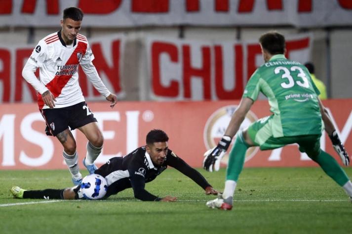 Colo-Colo es goleado por River Plate y deberá ganarle a Fortaleza para seguir en Copa Libertadores