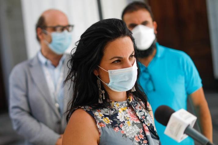 Constituyente Manuela Royo ingresa querella por amenazas de muerte en su contra Constituyente Manuela Royo ingresa querella por amenazas de muerte en su contra