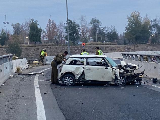 Accidente en Vitacura deja a una persona en riesgo vital y dos heridos