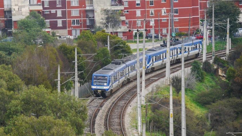 MOP maneja dos propuestas de privados para proyecto de tren Santiago-Valparaíso