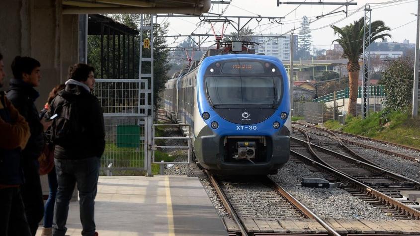 MOP por tren Santiago-Valparaíso: "Tenemos una factibilidad real de hacer este proyecto"