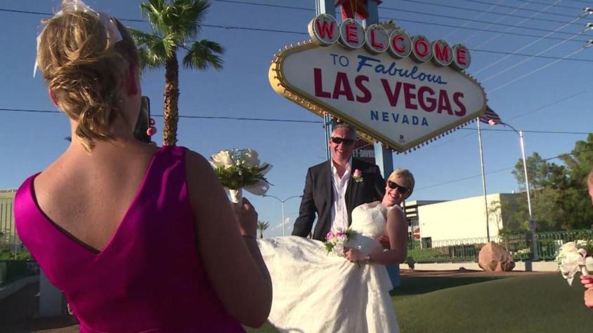 [VIDEO] Las Vegas: Piden el fin de las bodas con imitadores de Elvis Presley