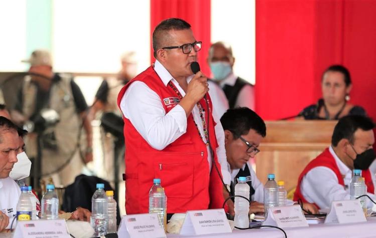 Renuncia ministro de Agricultura de Perú tras revelarse que estuvo en la cárcel