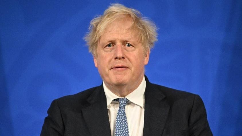 Boris Johnson gana voto de confianza: Seguirá siendo primer ministro