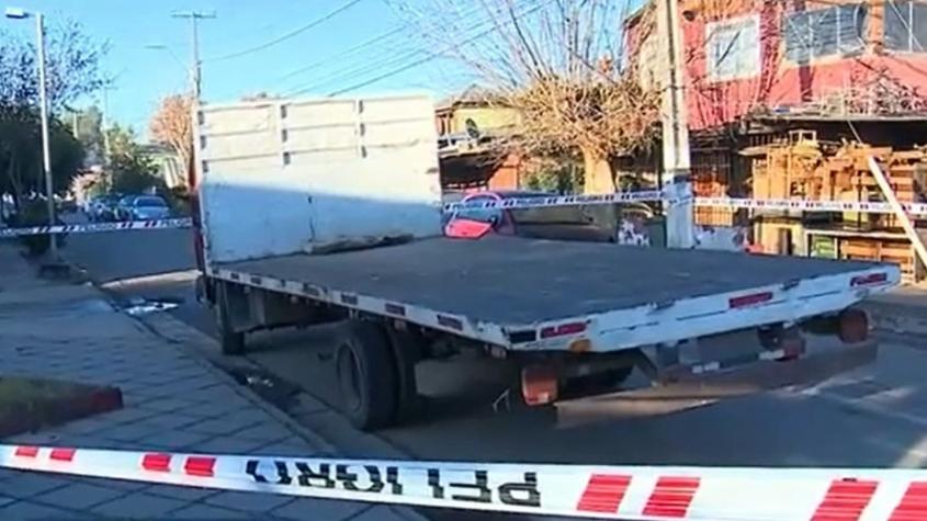 Fatal atropello a menor de 6 años en Renca: Conductor de camión no portaba su licencia Fatal atropello a menor de 6 años en Renca: Conductor de camión no portaba su licencia