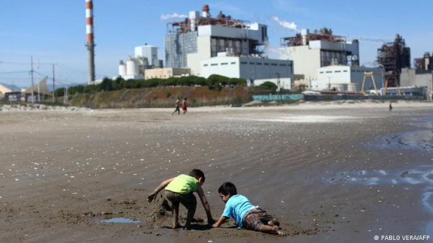 DW: Decenas de niños intoxicados por contaminación en el "Chernóbil chileno"