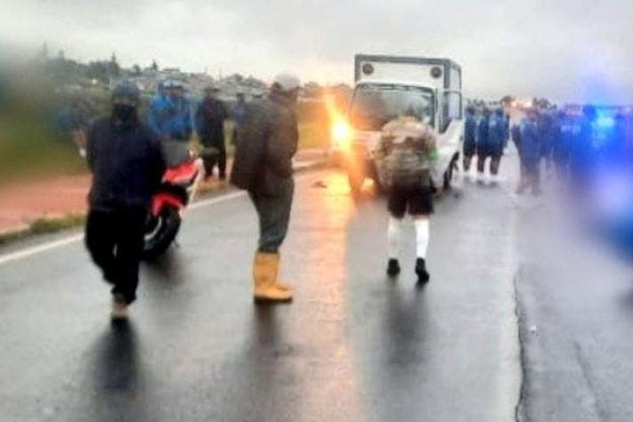 Un aspirante a policía murió y otros 27 resultaron heridos al ser arrollados en Ecuador Un aspirante a policía murió y otros 27 resultaron heridos al ser arrollados en Ecuador