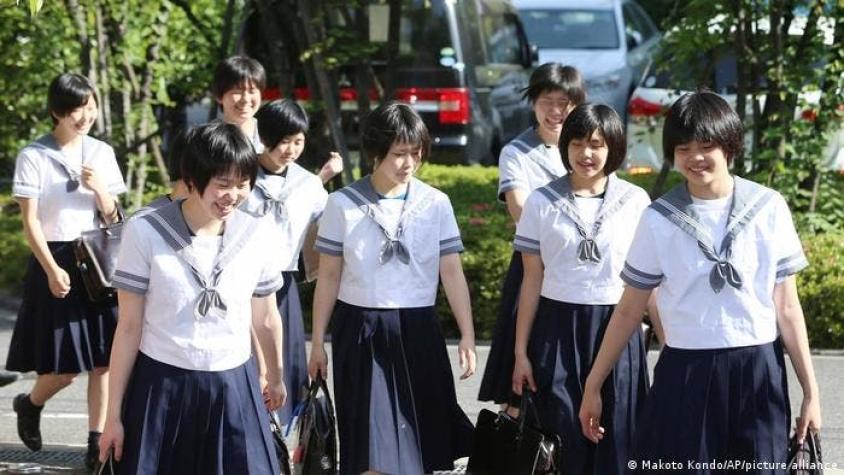 ¿Por qué impone Japón reglas tan estrictas sobre el pelo de sus escolares?