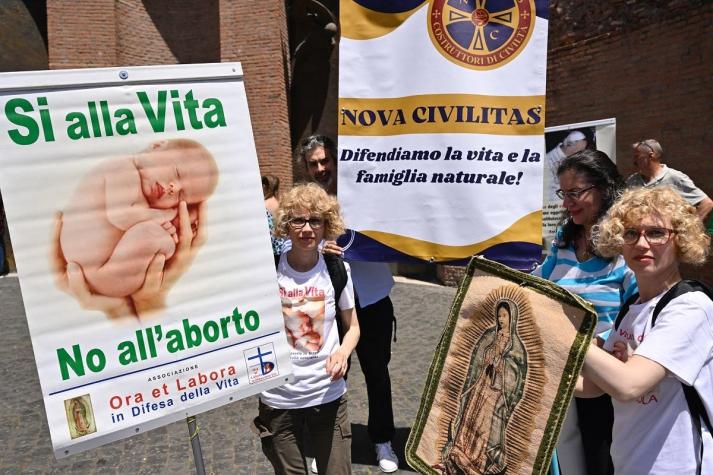 El aborto, una carrera de obstáculos en Italia
