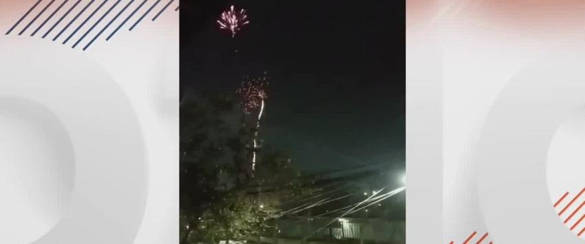 Vecinos denuncian lanzamiento de fuegos artificiales en Ñuñoa: Sería un funeral de alto riesgo