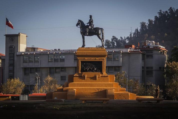 Autorizan traslado temporal de monumento de Baquedano a Museo Histórico y Militar