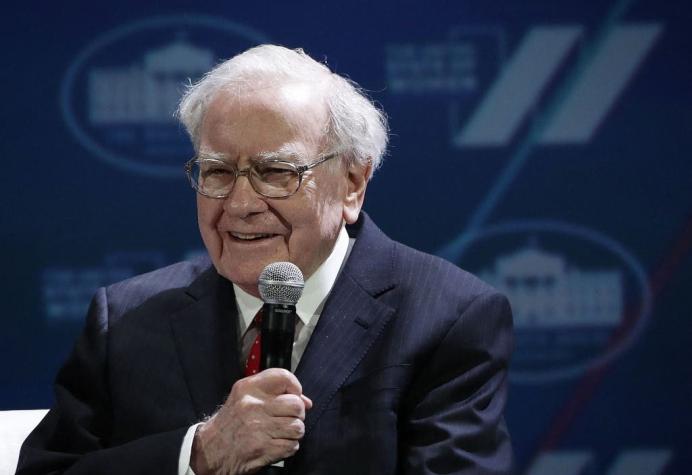 Hombre pagará 19 millones de dólares por almorzar con multimillonario estadounidense Warren Buffett