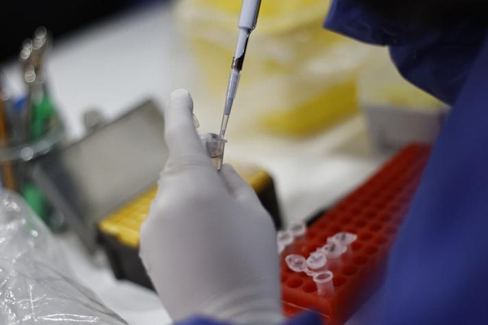 Reino Unido recomendó vacunar contra la viruela del mono a hombres gays considerados "de riesgo"