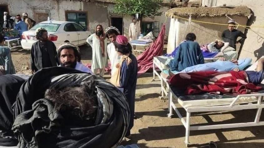 Terremoto en Afganistán: "Solo tenemos cinco camas, pero llegaron 500 pacientes a nuestra clínica"