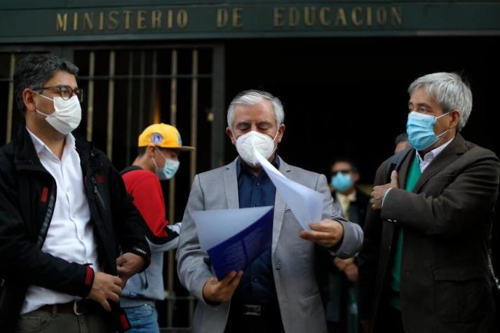 “No somos guardería”: Colegio de Profesores defiende vacaciones de invierno extendidas de docentes