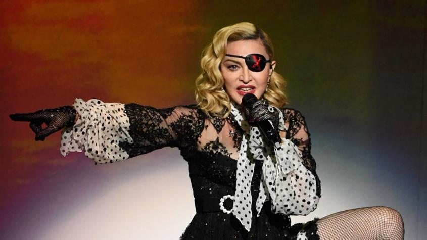 [VIDEO] El comentado beso de Madonna y Tokischa en el concierto del Orgullo en Nueva York