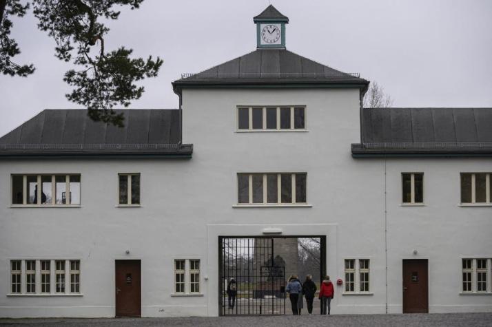 El acusado más viejo de crímenes nazis niega haber sido guardia de campo de exterminio