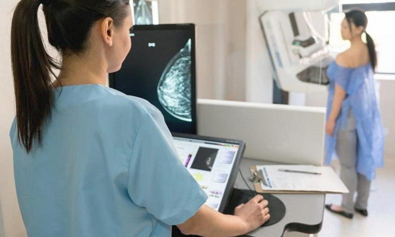 Cáncer de mama: Cómo acceder al permiso para hacerte una mamografía en horario laboral
