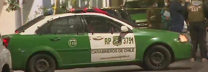 Hombre es asesinado a disparos en un local comercial de Santiago Centro Hombre es asesinado a disparos en un local comercial de Santiago Centro