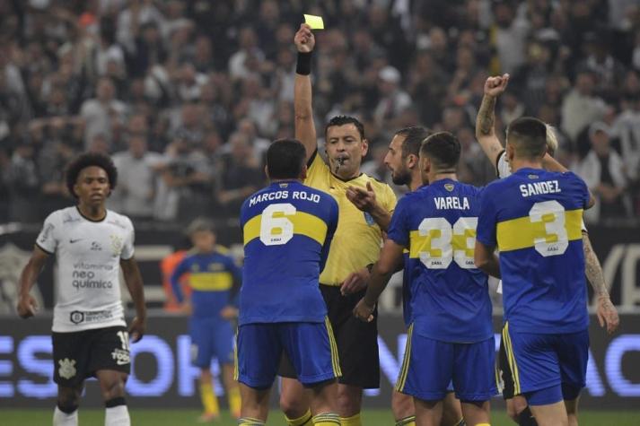 “Es un salame”: El Kun Agüero estalló con el arbitraje de Tobar en el Corinthians vs Boca Junios