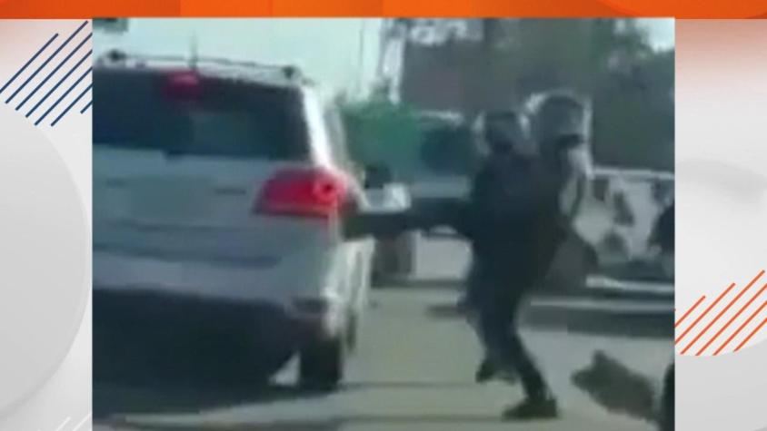 [VIDEO] Violencia al volante: Conductor arrastró motos por kilómetros