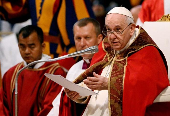 El papa expresa su "gran pesar" por no poder ir a África