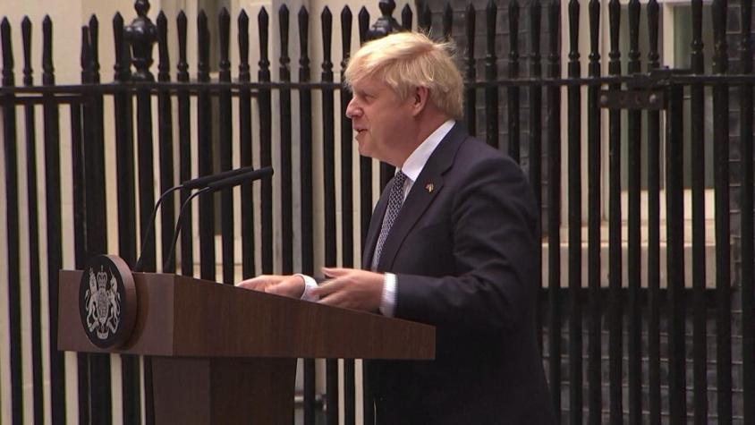 [VIDEO] Desacreditado y solo: Así renunció Boris Johnson como Primer Ministro de Gran Bretaña