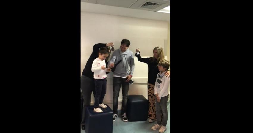 Cata, la menor de 5 años que le ganó al cáncer y celebró tocando las campanas por la vida Cata, la menor de 5 años que le ganó al cáncer y celebró tocando las campanas por la vida
