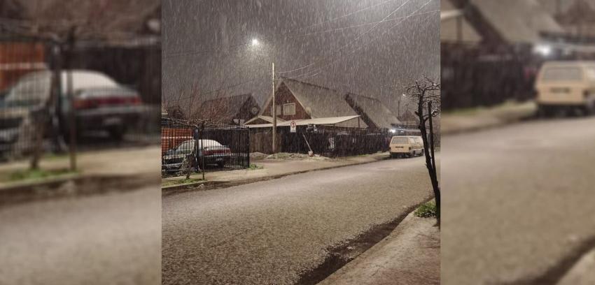 Sistema frontal: Nieve en la Región del Maule sorprende a sus habitantes