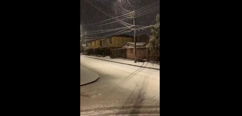 Habitantes de la Región de Coquimbo reportaron caída de nieve por sistema frontal