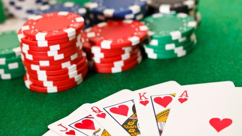 Hombre apuesta menos de $20 mil y gana más de $171 millones en casino chileno