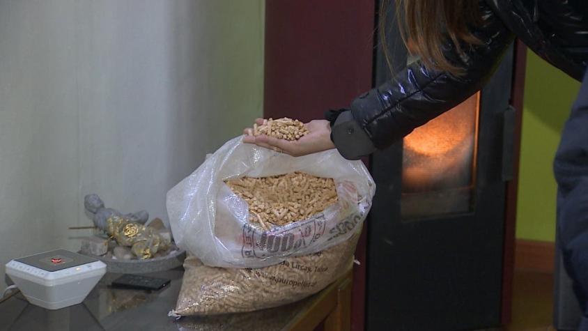 Largas filas por escasez de pellet en el sur: Fiscalizan posible especulación de precios