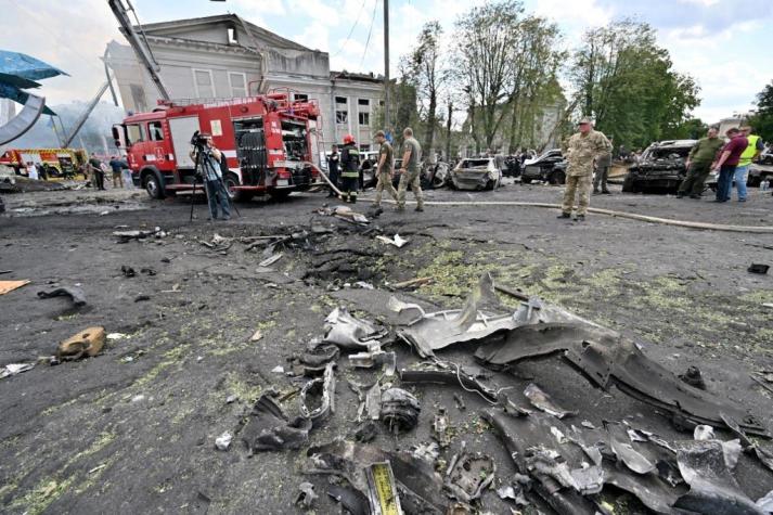 Ucrania acusa a Rusia de disparar misiles desde la central nuclear de Zaporiyia