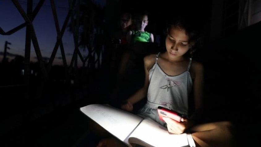 "Aquí hay niños sin comer porque no hay corriente": la inconformidad por los apagones en Cuba