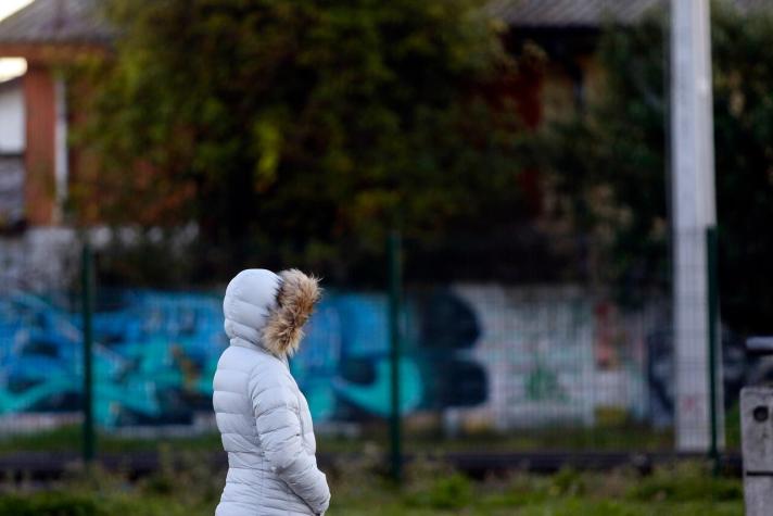 A abrigarse: Pronostican mínimas de 0°C en Santiago para los próximos cinco días