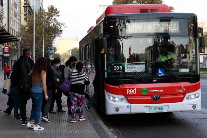 Gobierno no descarta alza de tarifa del transporte en 2023: Este año se mantendrá congelada