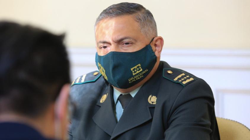 Denuncia de ex director de Gendarmería: internos son violados y filmados para extorsionar a familias