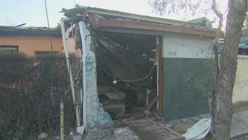 Explosión en vivienda deja dos lesionados en San Joaquín: sufrieron graves quemaduras