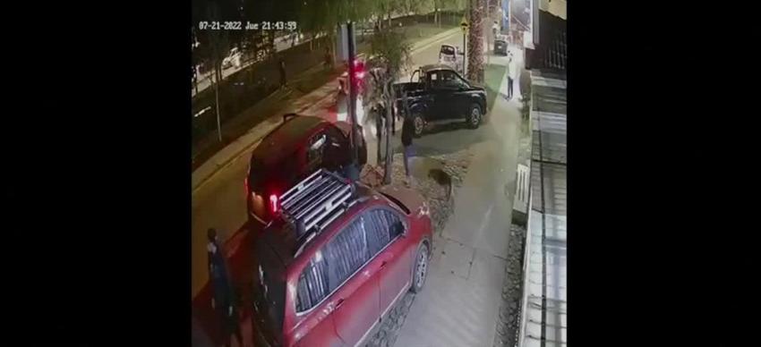 Vecinos frustraron encerrona a mujer en Lampa: Víctima fue intimidada por sujetos