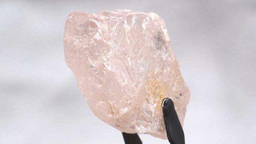 Hallan el diamante rosa más grande en 300 años