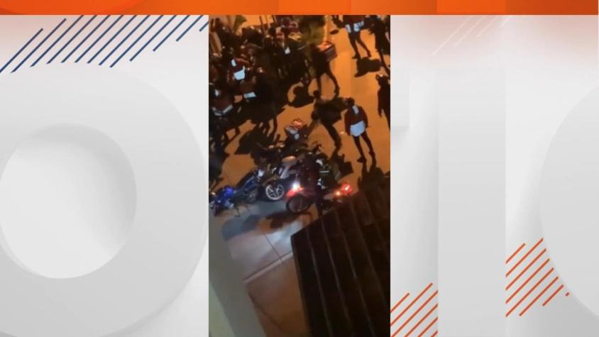 [VIDEO] Repartidores lincharon a supuestos ladrones: los acusaban de robar una moto