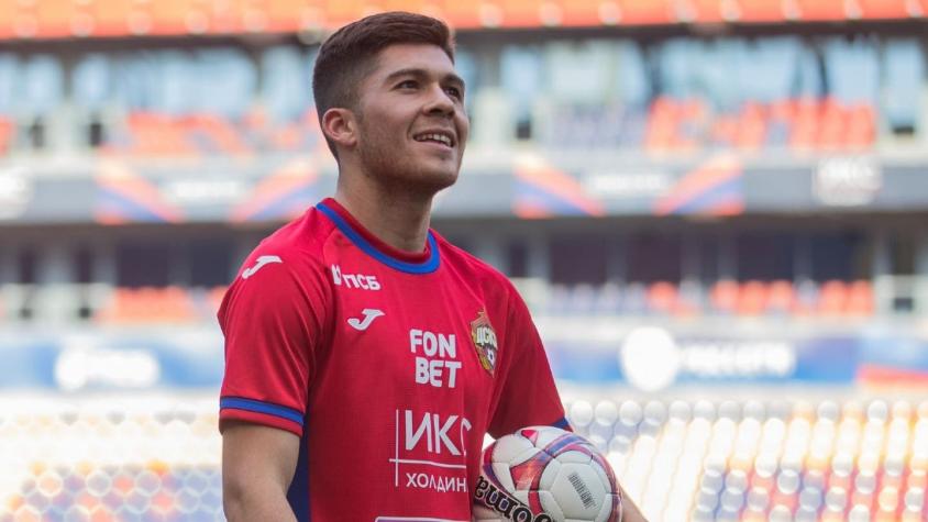 CSKA Moscú presenta oficialmente al volante chileno Víctor Méndez